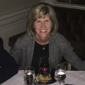 Meet your Posher, Lynne